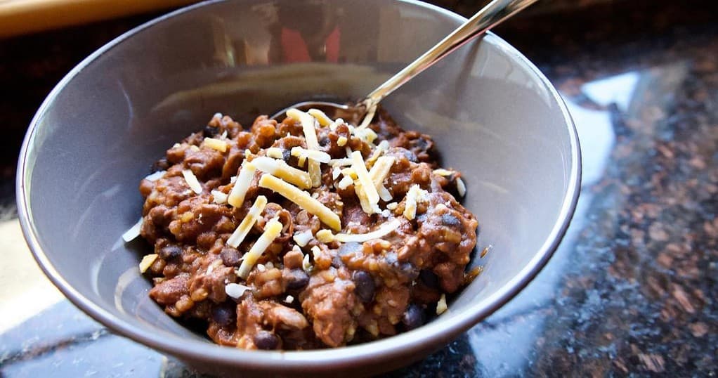 best-beans-chili-spoon