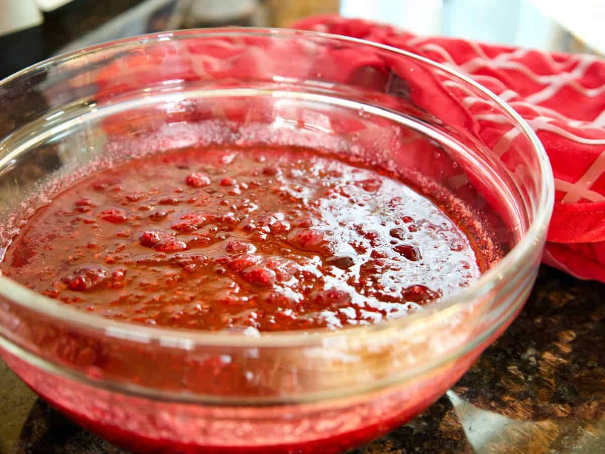 Beautiful Cranberry Sauce With Raspberry & Low In Sugar