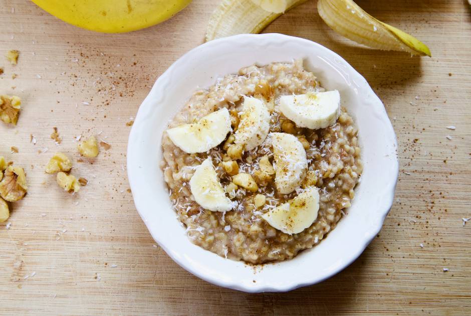 instant-pot-oatmeal-bananas-walnuts