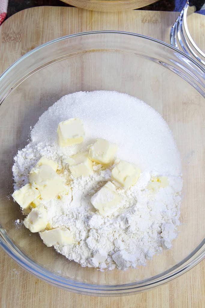 flour sugar butter in a glass bowl