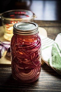 pickled-red-onions-in-sealed-mason-jar