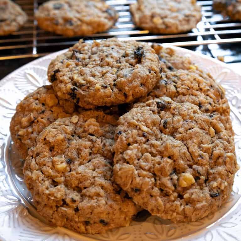 cherry walnut oatmeal cookies on a plate