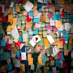 wall-colorful-love-notes